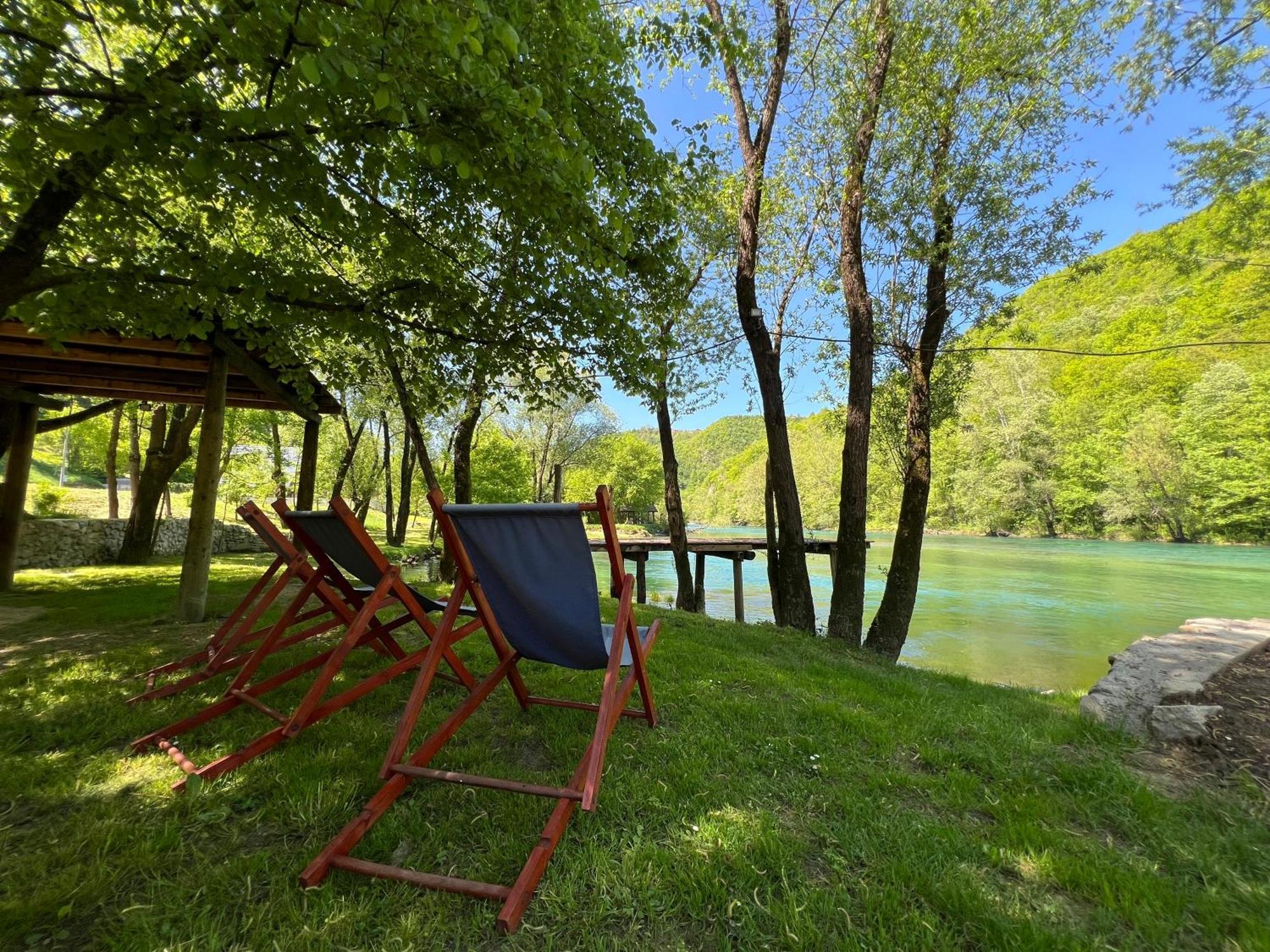 Anur Apartment Bihac Exterior photo